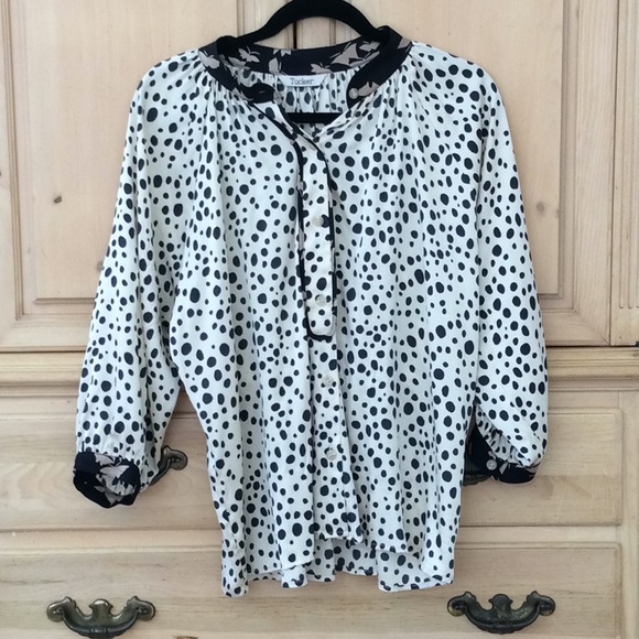 Tucker Tops - 🎉HOST PICK🎉Tucker - The Classic Blouse - Small